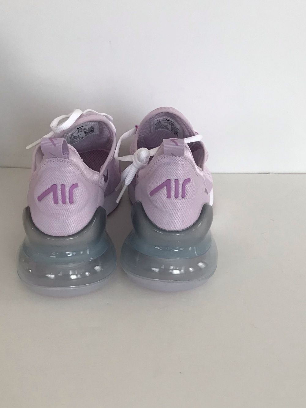 Nike Air Max 270 - Picture 6 of 8